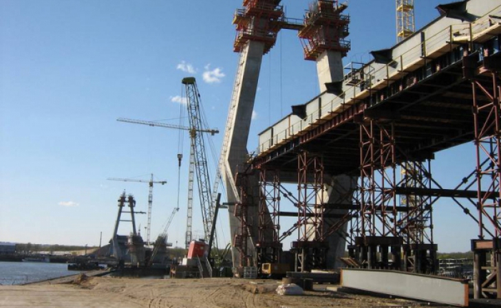 На Курской АЭС-2 досрочно соорудили временный технологический мост На Курской АЭС-2 досрочно соорудили временный технологический мост
