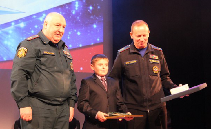 11-летний курянин стал лауреатом «Созвездия мужества» 11-летний курянин стал лауреатом «Созвездия мужества»