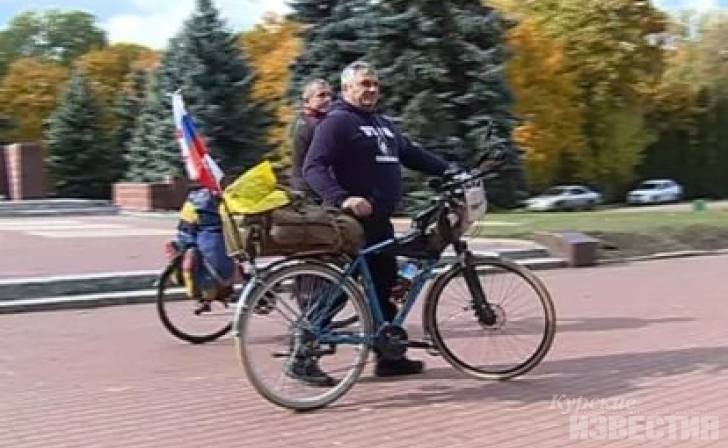 Участники велопробега «Путь мира» прибыли в Курск Участники велопробега «Путь мира» прибыли в Курск