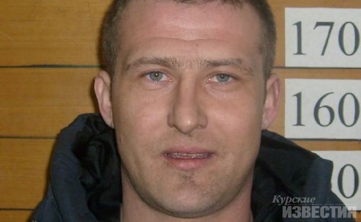 В Курске ищут мужчину, который продолжал ездить пьяным без прав В Курске ищут мужчину, который продолжал ездить пьяным без прав