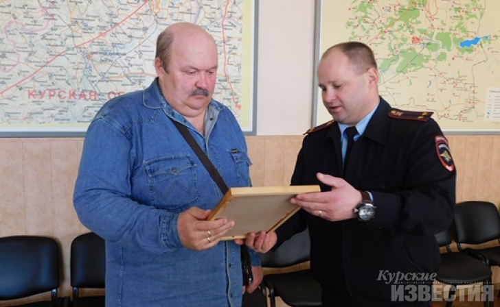 Курянин помог полицейским задержать дачных воров Курянин помог полицейским задержать дачных воров
