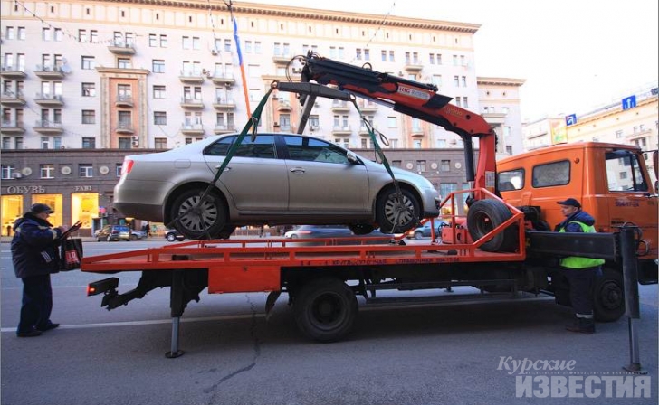 Куряне похитили машину на эвакуаторе и сдали в металлолом Куряне похитили машину на эвакуаторе и сдали в металлолом