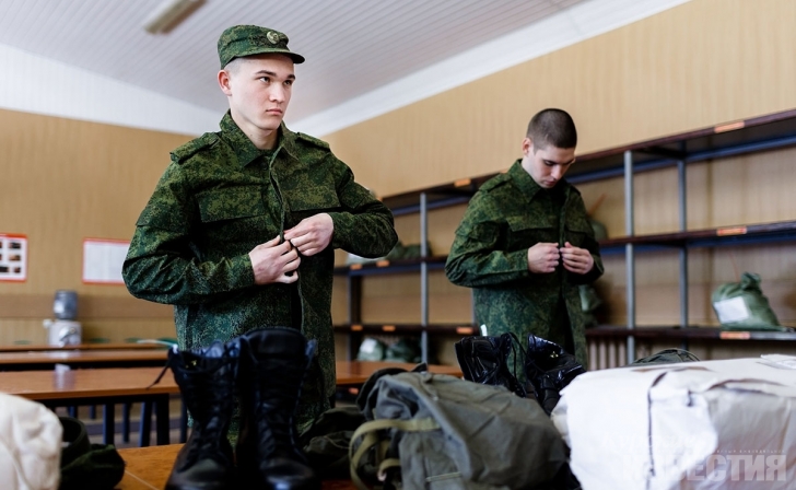 1500 курян пойдут служить в армию 1500 курян пойдут служить в армию