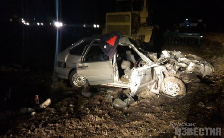 В ДТП под Курском погибли три молодых парня В ДТП под Курском погибли три молодых парня