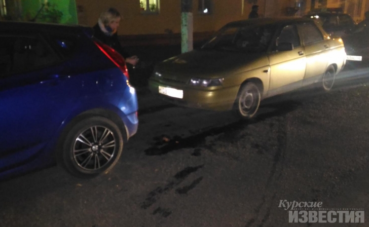Курянка попала под колёса собственного автомобиля Курянка попала под колёса собственного автомобиля