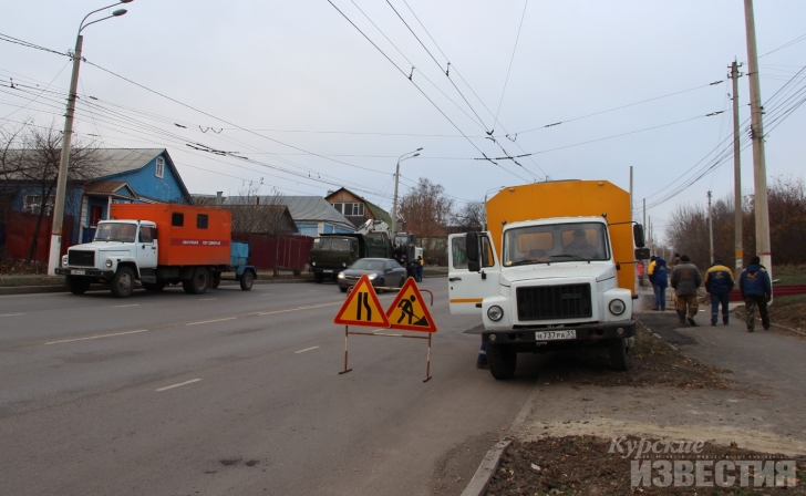 Курск. Ремонт повреждённого участка теплосети на Пучковке завершён Курск. Ремонт повреждённого участка теплосети на Пучковке завершён