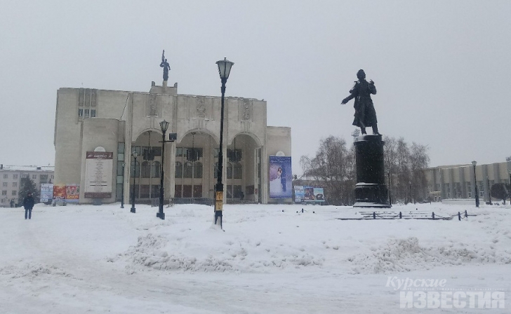 В Курске открыли Год театра В Курске открыли Год театра