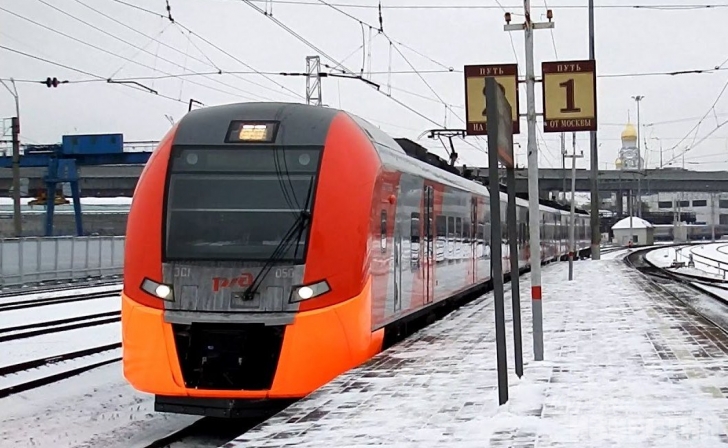 Между Москвой и Курском 7 марта запустят дополнительные «Ласточки» Между Москвой и Курском 7 марта запустят дополнительные «Ласточки»