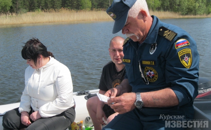 Курские спасатели начали патрулировать водоёмы Курские спасатели начали патрулировать водоёмы