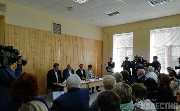 Роман Старовойт: «Школу №11 в Курске будем ремонтировать, школу №12 - сносить» Роман Старовойт: «Школу №11 в Курске будем ремонтировать, школу №12 - сносить»