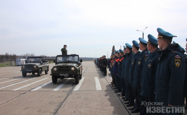 Курские спасатели примут участие в параде Курские спасатели примут участие в параде