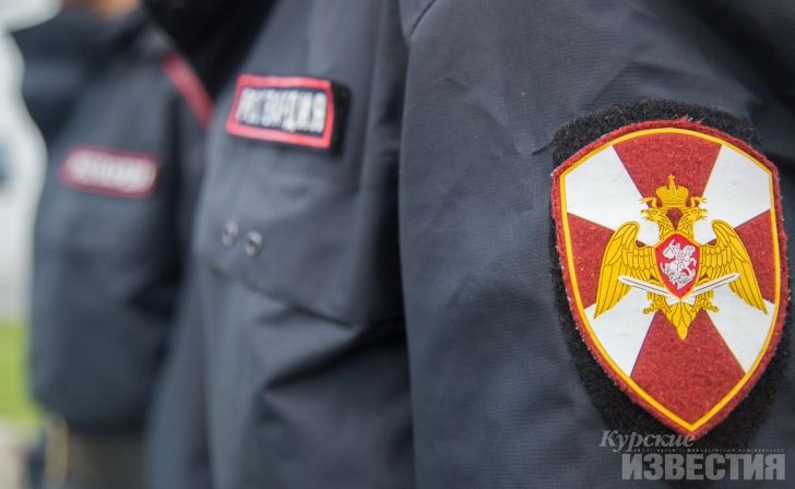 Сотрудник курской Росгвардии задержал пьяного водителя Сотрудник курской Росгвардии задержал пьяного водителя