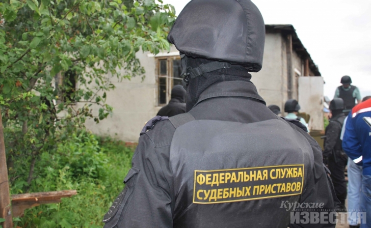 Приставы выдворили из Курской области полсотни нелегальных мигрантов Приставы выдворили из Курской области полсотни нелегальных мигрантов
