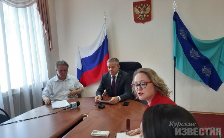 В администрации Курска прокомментировали снос рекламных щитов В администрации Курска прокомментировали снос рекламных щитов