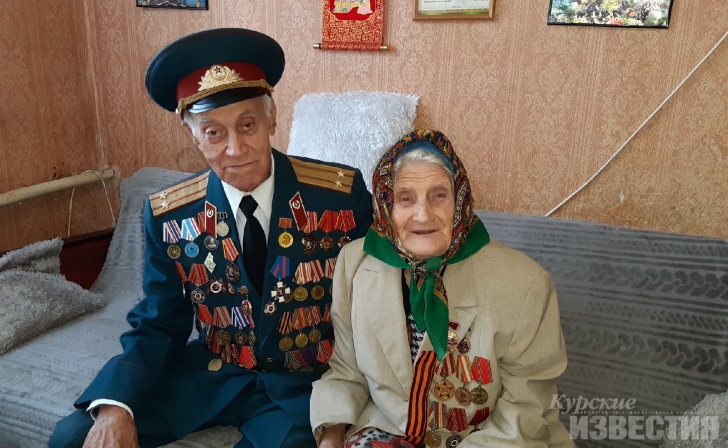 Курская область. Ветераны войны отметили каменную свадьбу Курская область. Ветераны войны отметили каменную свадьбу