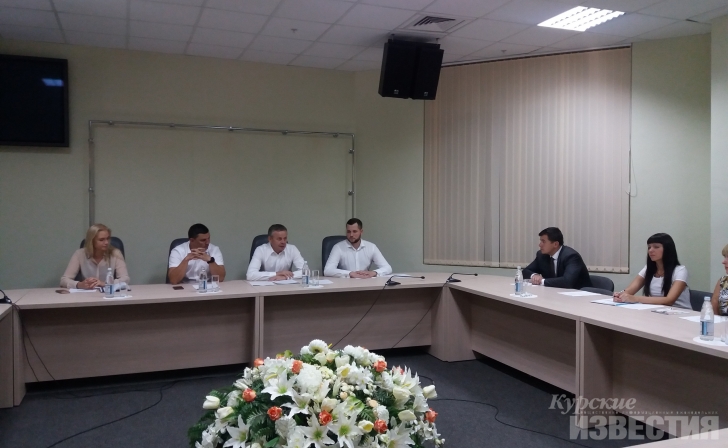 Мэр Курска Виктор Карамышев сложил с себя полномочия Президента Федерации самбо Мэр Курска Виктор Карамышев сложил с себя полномочия Президента Федерации самбо
