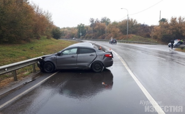 Три человека пострадали в ДТП под Курском Три человека пострадали в ДТП под Курском