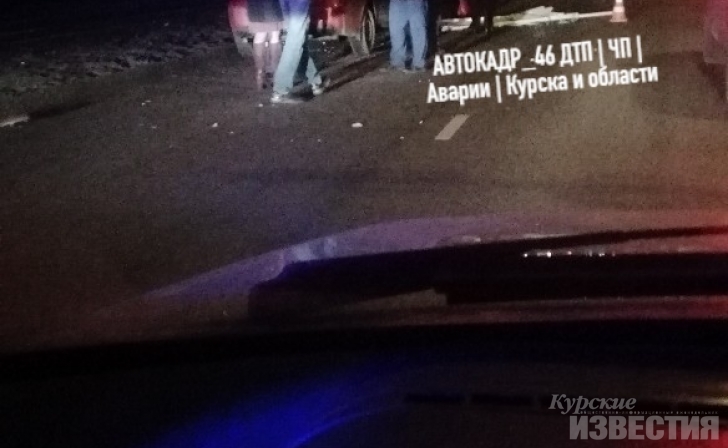 В Курске мужчину сбили возле авто на аварийке В Курске мужчину сбили возле авто на аварийке