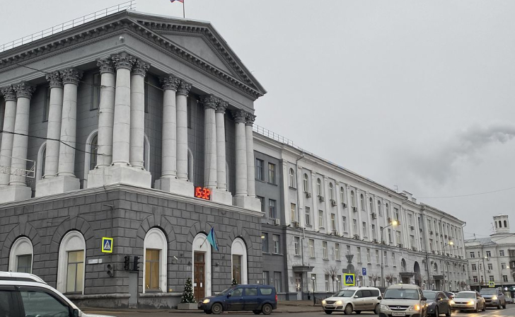 В Курске награжденным «За особые заслуги перед городом» установили выплату на проезд в транспорте В Курске награжденным «За особые заслуги перед городом» установили выплату на проезд в транспорте