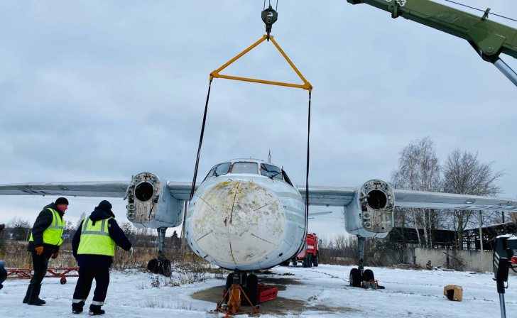 В аэропорту Курска провели тренировку по эвакуации самолета В аэропорту Курска провели тренировку по эвакуации самолета