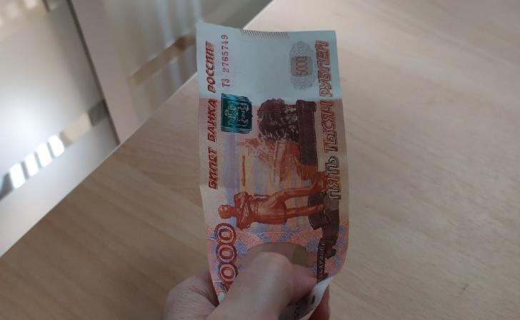 В Белгородской области жителям пострадавших от обстрелов округов выплатили по 10 тысяч рублей В Белгородской области жителям пострадавших от обстрелов округов выплатили по 10 тысяч рублей