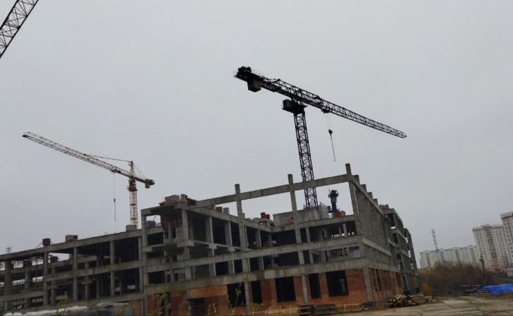 Курский врио губернатора пообещал разобраться с недостроенной школой на Плевицкой Курский врио губернатора пообещал разобраться с недостроенной школой на Плевицкой