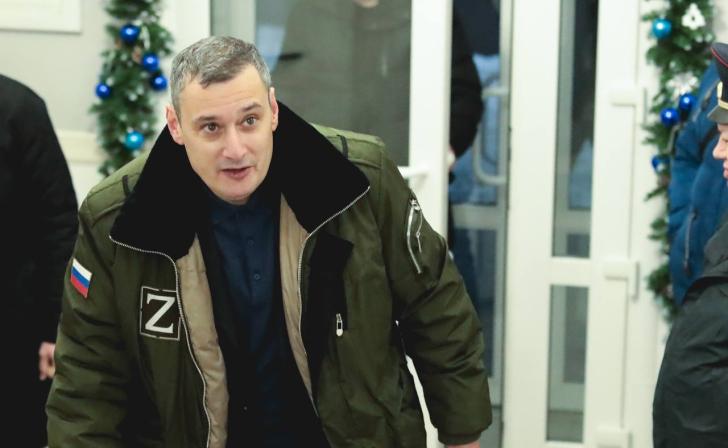Врио губернатора Курской области встретился с женщиной, позвонившей Путину Врио губернатора Курской области встретился с женщиной, позвонившей Путину