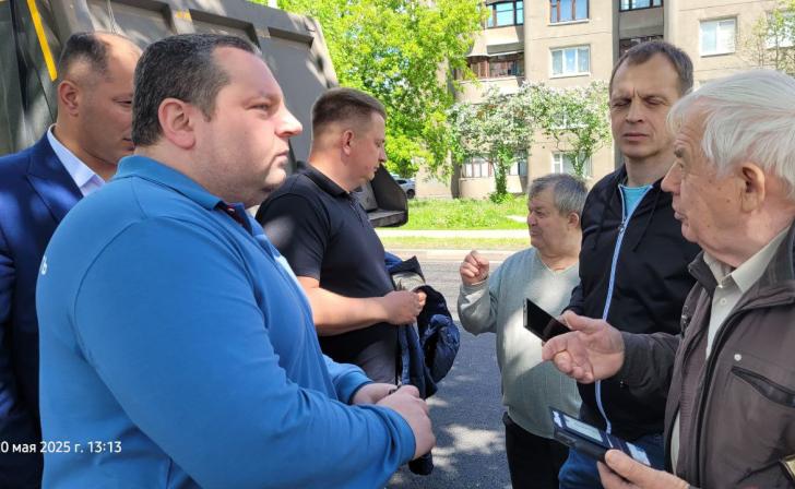 Железногорские общественники заставили переделать часть дороги Железногорские общественники заставили переделать часть дороги