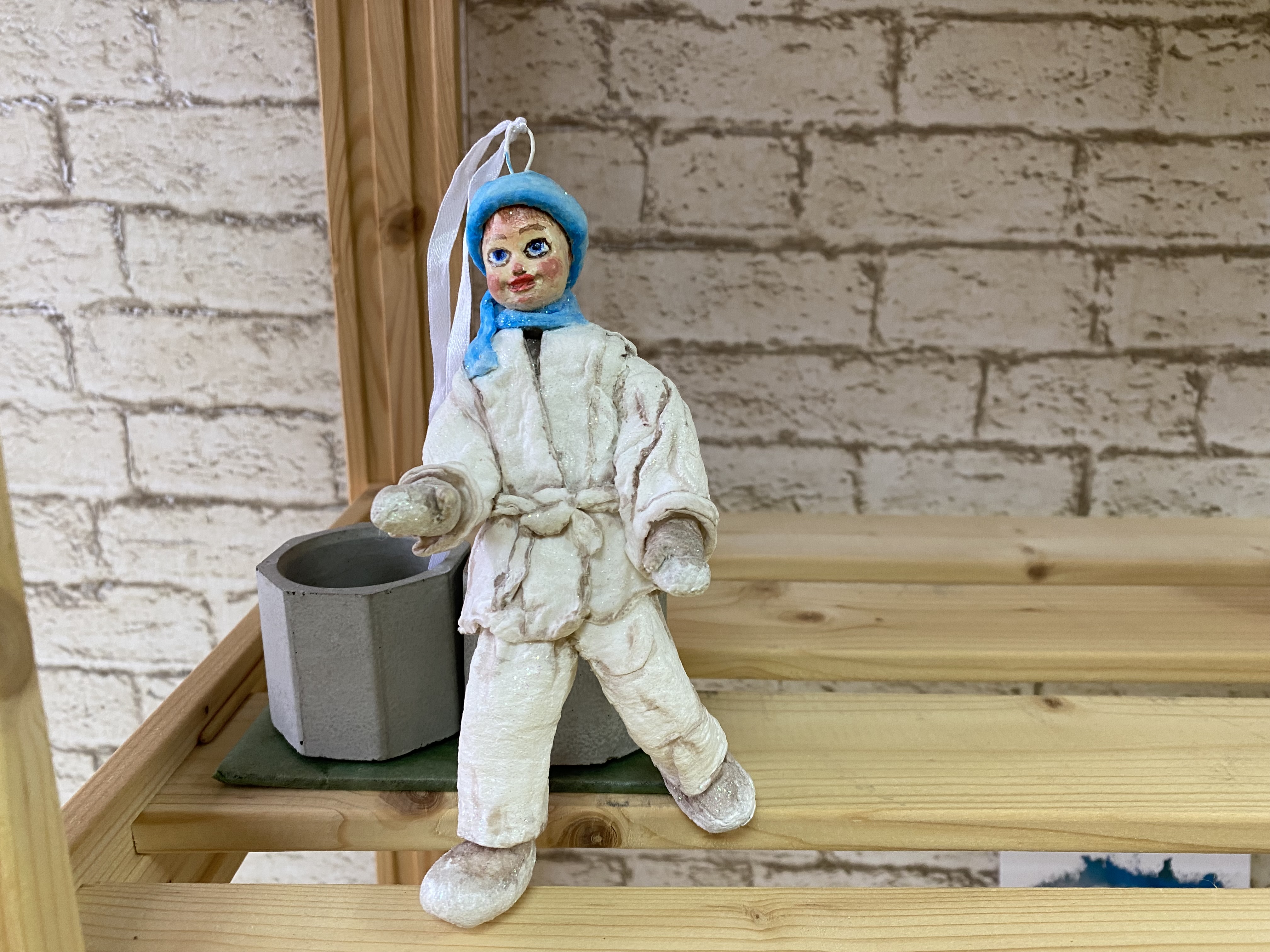 Первая фигурка, которую сделала Елена