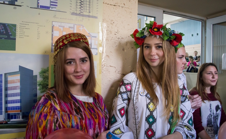 В Курске прошел третий миротворческий форум В Курске прошел третий миротворческий форум