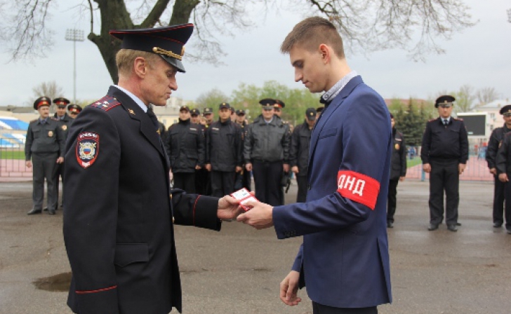 Дружинников стало больше Дружинников стало больше