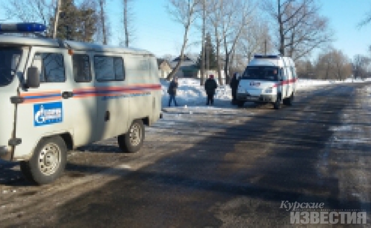 В Курске на улице Чайковской столкнулись три легковых автомобиля В Курске на улице Чайковской столкнулись три легковых автомобиля