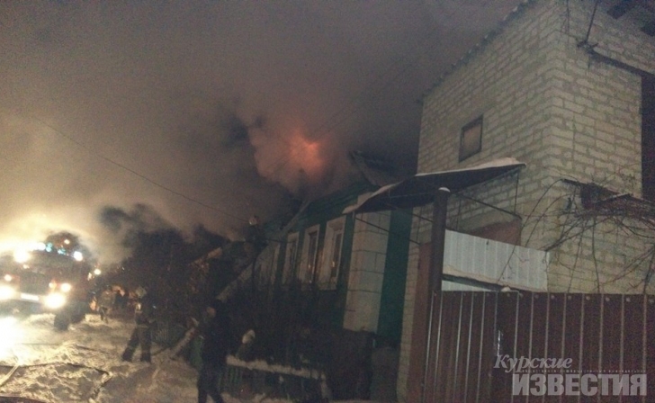 Во время пожара в кирпичном доме погиб 56-летний курянин Во время пожара в кирпичном доме погиб 56-летний курянин