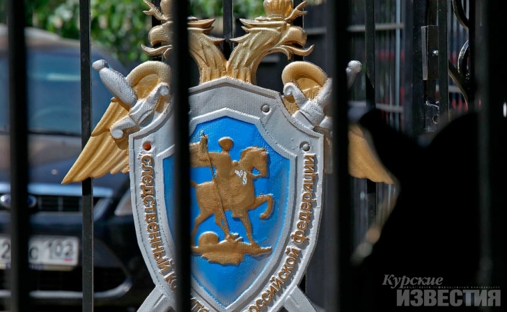 В Курской области самогонщик пытался подкупить участкового В Курской области самогонщик пытался подкупить участкового