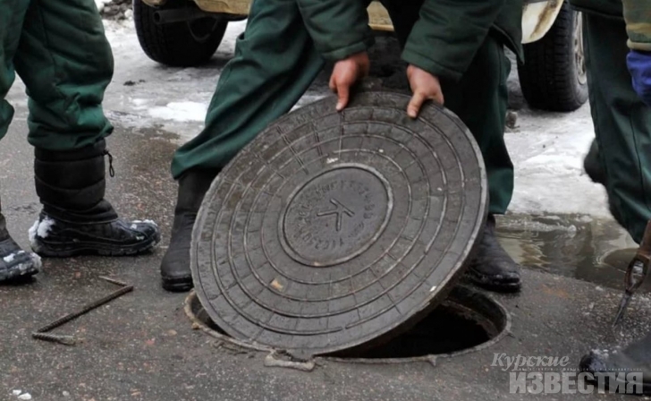 В Курске похитили более 800 крышек канализационных люков В Курске похитили более 800 крышек канализационных люков