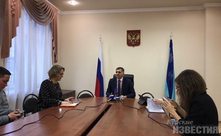 В администрации Курска советуют на всякий случай брать с собой наличку в общественный транспорт В администрации Курска советуют на всякий случай брать с собой наличку в общественный транспорт