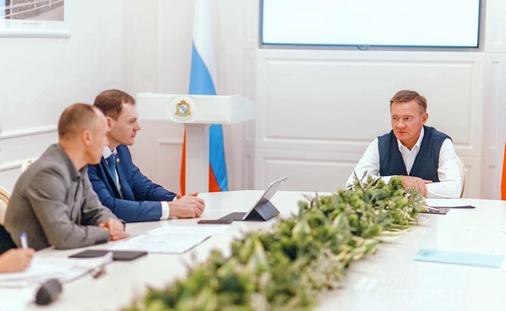 На совещании губернатора Курской области обсудили строительство школ и детсадов На совещании губернатора Курской области обсудили строительство школ и детсадов