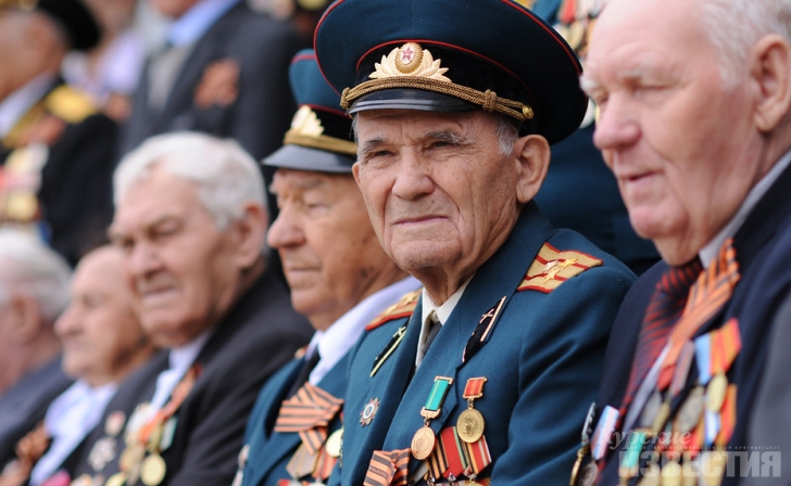 К 75-летию Победы в Великой Отечественной войне курским ветеранам выплатят по 75 тысяч К 75-летию Победы в Великой Отечественной войне курским ветеранам выплатят по 75 тысяч