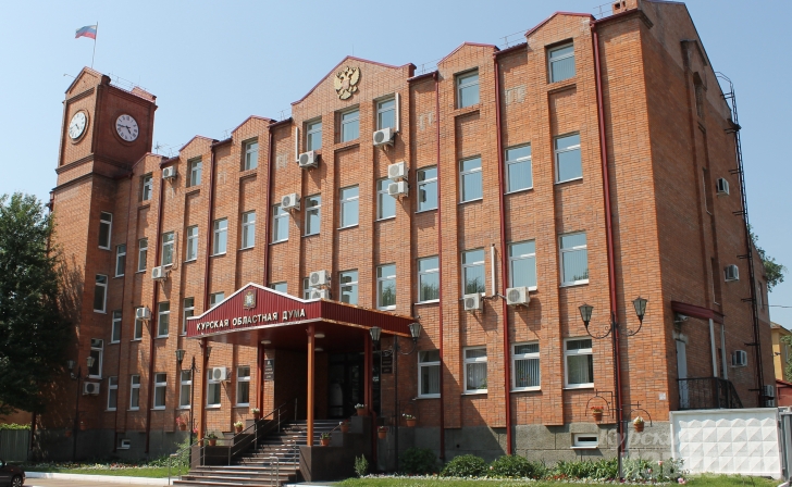 Курские депутаты теперь не смогут брать родственников в помощники Курские депутаты теперь не смогут брать родственников в помощники