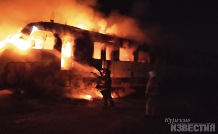 В Курске сгорел вагон электропоезда В Курске сгорел вагон электропоезда