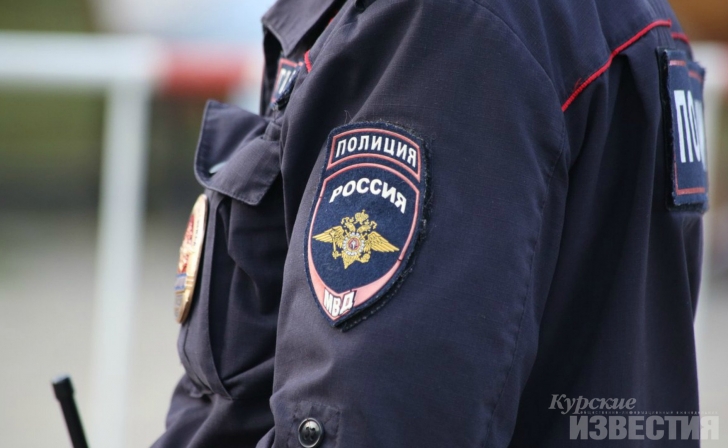 В Курске продавца ювелирного магазина подозревают в краже украшений В Курске продавца ювелирного магазина подозревают в краже украшений