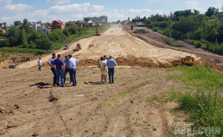 В Курске продолжается стройка проспекта Плевицкой В Курске продолжается стройка проспекта Плевицкой