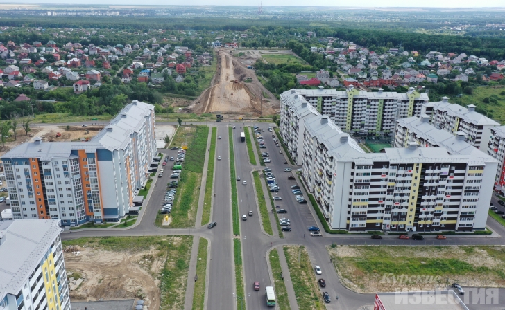 Курск. На проспекте Плевицкой завершили укладку нижнего слоя асфальта Курск. На проспекте Плевицкой завершили укладку нижнего слоя асфальта
