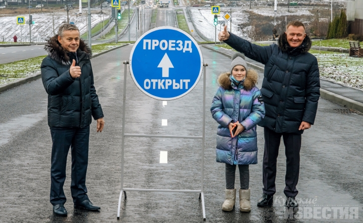 Курский губернатор о строительстве дорог в регионе: «Каждый год — новый проспект» Курский губернатор о строительстве дорог в регионе: «Каждый год — новый проспект»