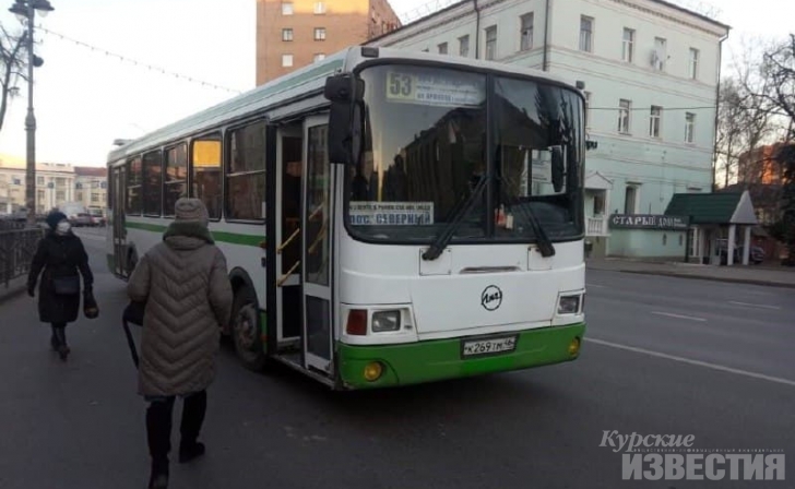 В курском транспорте оштрафовали 1 пассажира и 2 водителей за отсутствие маски В курском транспорте оштрафовали 1 пассажира и 2 водителей за отсутствие маски