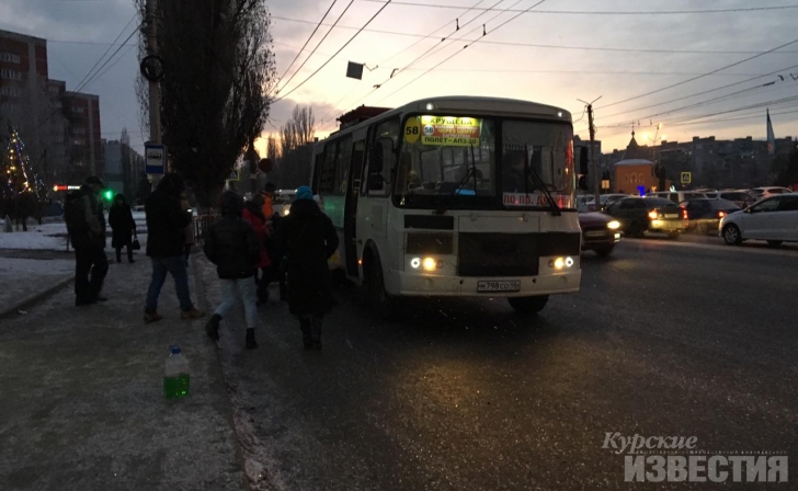 В некоторых курских маршрутках повысили плату за проезд В некоторых курских маршрутках повысили плату за проезд