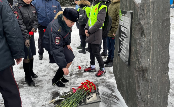 В Курске почтили память жертв ДТП