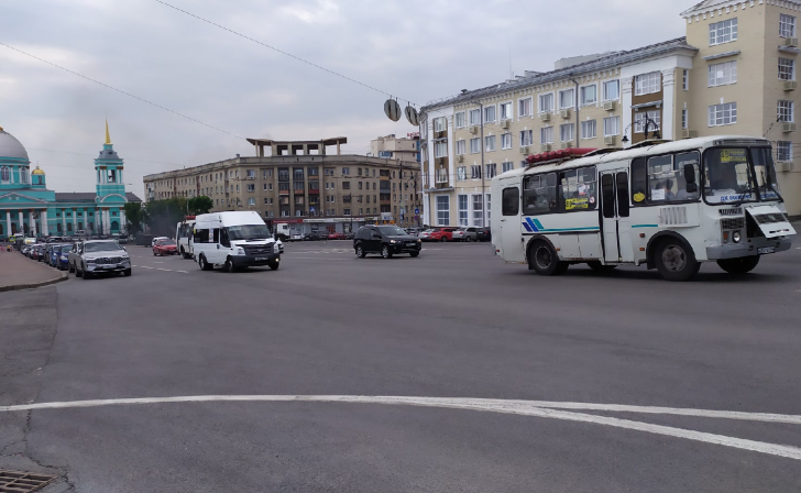 В Курске в 2023 году появятся выделенные полосы для общественного транспорта