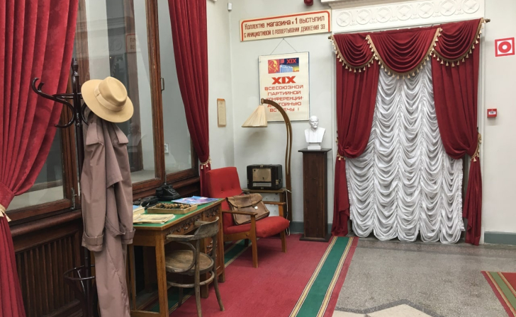 В Курском краеведческом музее открывается выставка «Сделано в СССР» В Курском краеведческом музее открывается выставка «Сделано в СССР»