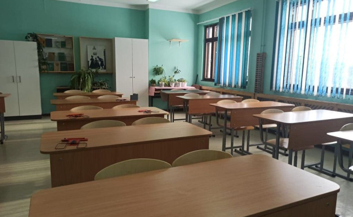 В Курской области пока не планируют закрывать на карантин все школы